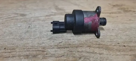 Volvo V70 Electromagnetic valve 