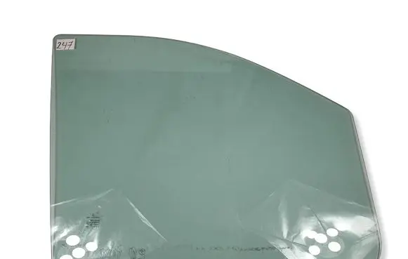 Mercedes-Benz Vito Viano W639 Front door window glass four-door 43R000016