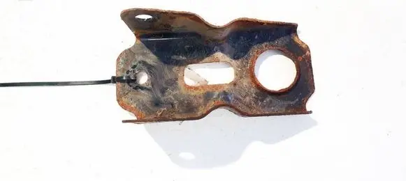 Chevrolet Captiva Bracket in trunk/boot 