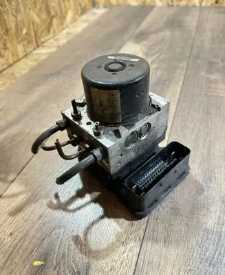 Mercedes-Benz C W204 ABS Pump A2049012500 28526329053 10092623353