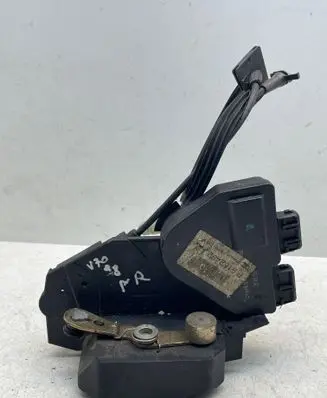 Volvo S70 V70 V70 XC Front door lock P9152492