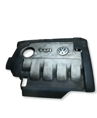 Volkswagen Golf V Engine cover (trim) 03G103907