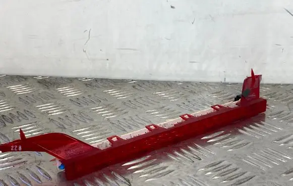 BMW 1 E81 E87 Third/center stoplight 63256931397