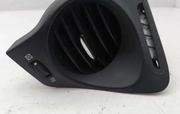 Lexus IS 220D-250-350 Dashboard side air vent grill/cover trim 5565053040