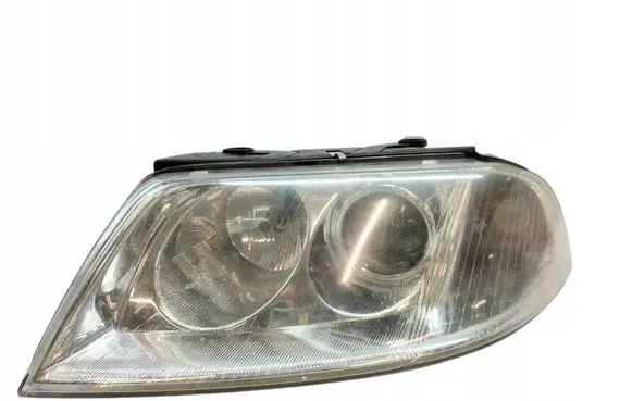 Volkswagen PASSAT B5.5 Headlight/headlamp 