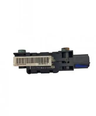 Audi A4 S4 B7 8E 8H Airbag deployment crash/impact sensor 8E0959651A
