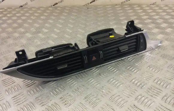 Audi A6 S6 C7 4G Dash center air vent grill 9026300