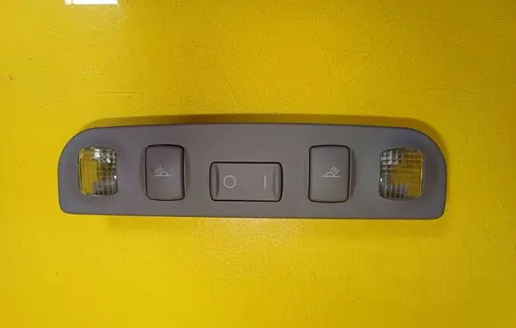 Audi A4 S4 B5 8D Rear seat light 8D0947111AA
