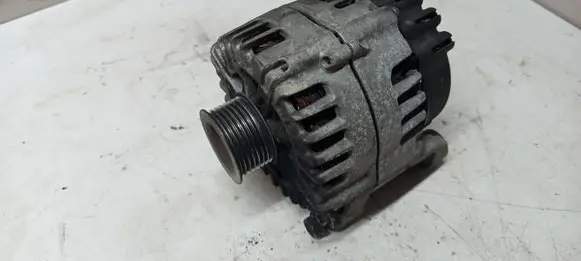 BMW 5 F10 F11 Generator/alternator 7807187