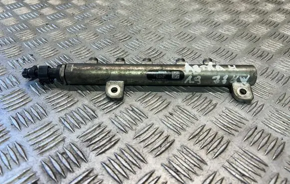 Opel Astra H Fuel main line pipe 55197370 0445214095