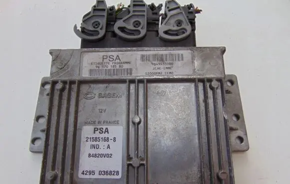 Citroen C3 Engine control unit/module 9649433980 9657018580