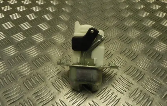 Subaru Forester SH Engine bonnet/hood lock/catch 0908 T4620