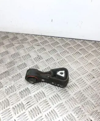 Citroen C5 Engine mount bracket 28401 LFA18