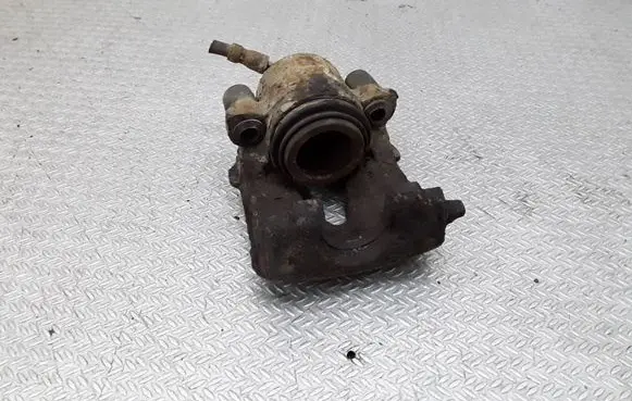 Volkswagen Jetta IV Front brake caliper