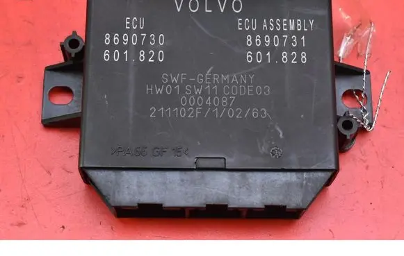 Volvo XC90 Engine control unit/module ECU 8690730