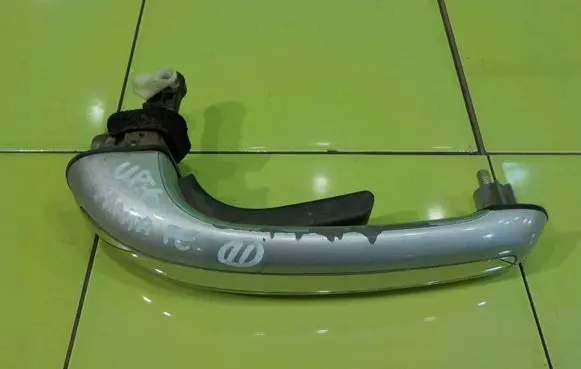 Hyundai Santa Fe Tailgate glass/window release handle 