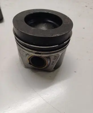 Skoda Octavia Mk3 (5E) Piston 0811W CKF