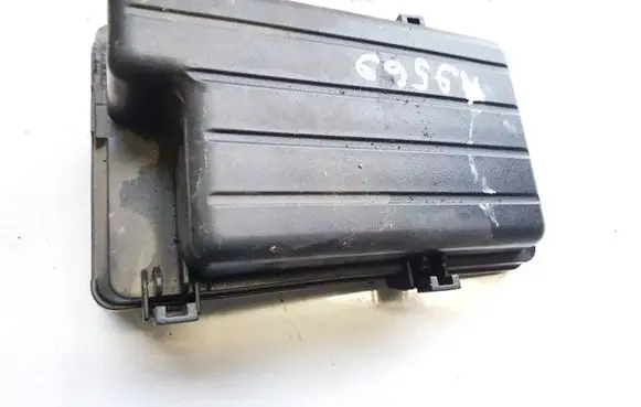 Honda Accord Fuse box cover 