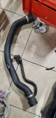 BMW 7 E65 E66 Engine coolant pipe/hose 2249459