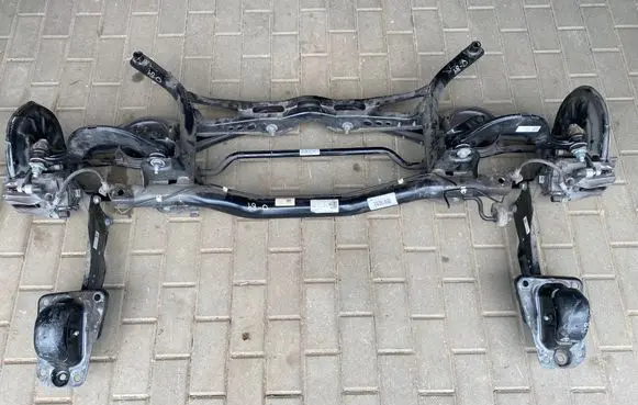 Volkswagen Golf VIII Rear subframe 5H00039A0171 082024070400 EA04259