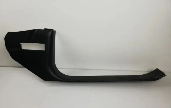 Mercedes-Benz GLS X166 Foot area side trim A1666800035