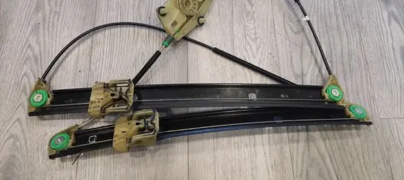Audi Q7 4L Front window lifting mechanism without motor 4L0837461A