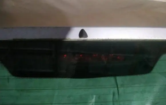Ford Mondeo Mk III Third/center stoplight