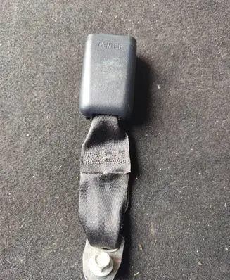 Mitsubishi Space Star Rear seatbelt buckle 2084135