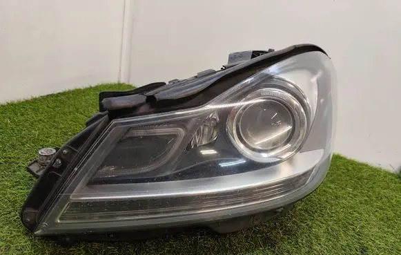 Headlight/headlamp