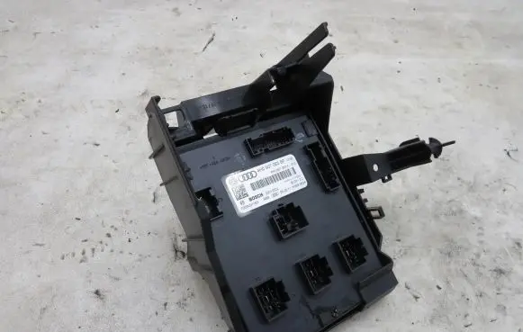 Audi A7 S7 4G Comfort/convenience module 4H0907063BF