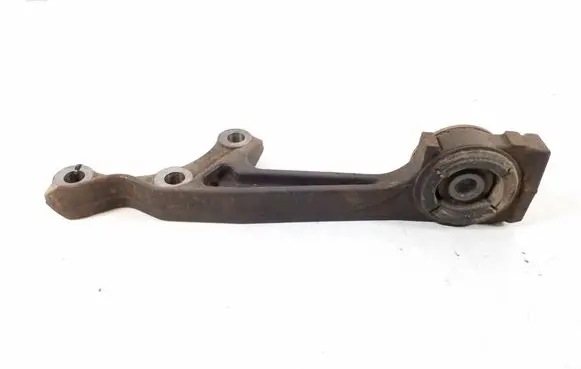 Toyota Land Cruiser (J120) Front differential bracket 52392-60022
