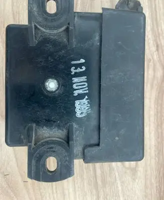 Mercedes-Benz 190 W201 Glow plug pre-heat relay 0015459732 899179