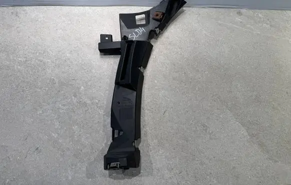 Jaguar XJ X351 Front bumper mounting bracket X351SLD4