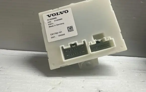 Volvo XC60 Tailgate/trunk control unit/module 31425968