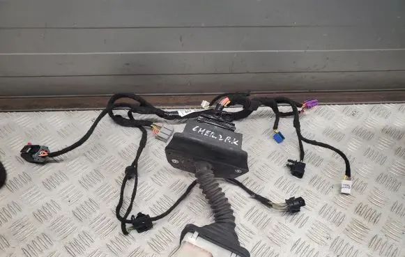Jeep Grand Cherokee Front door wiring loom P68258679AC 68258679AC
