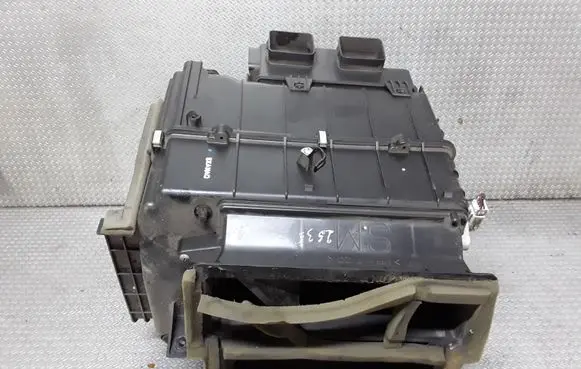 Hyundai Santa Fe Interior heater climate box assembly 