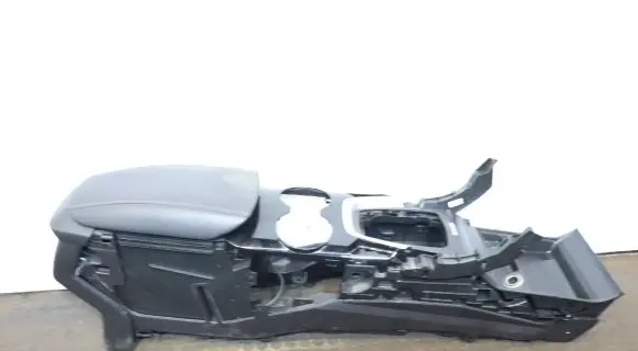 Ford Mondeo MK V Center console