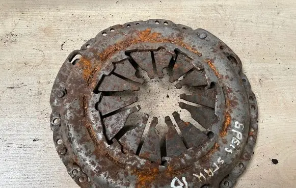 Mitsubishi Space Star Pressure plate 
