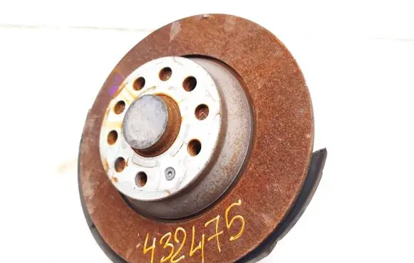 Volkswagen Tiguan Rear wheel hub 