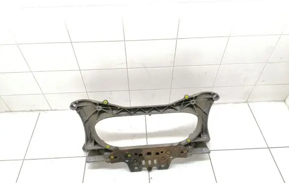 Lexus IS 220D-250-350 Front subframe GS030207 509W032