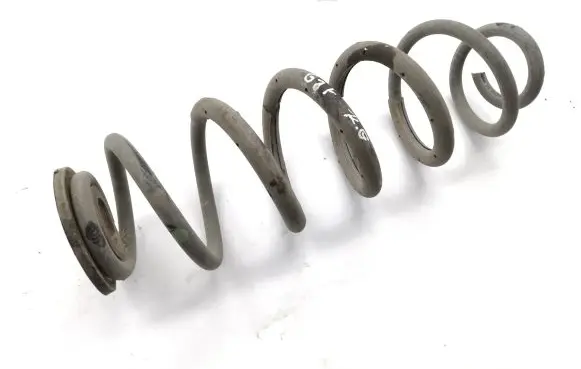 Toyota C-HR I Rear coil spring