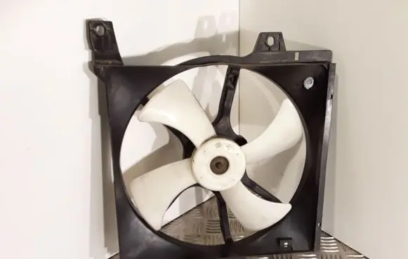 Nissan Almera Electric radiator cooling fan