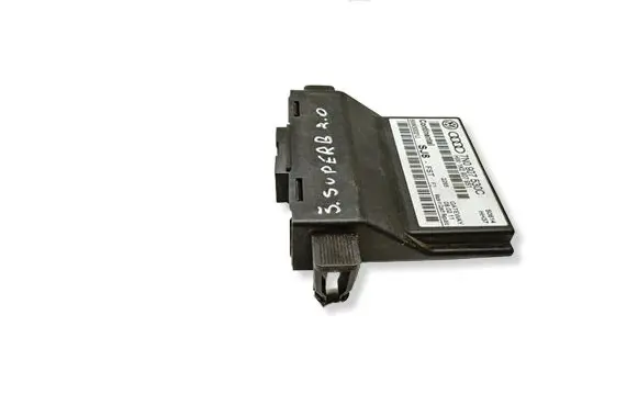 Skoda Superb B6 (3T) Gateway control module 7N0907530C 5WK50021J