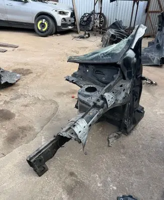 Mercedes-Benz B W247 Front quarter panel 