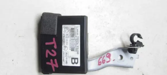 Toyota Avensis T270 Immobilizer control unit/module 89780-05080