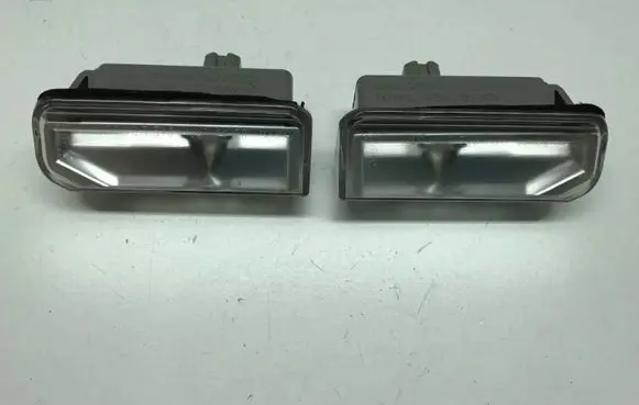 Lexus IS 220D-250-350 Number plate light