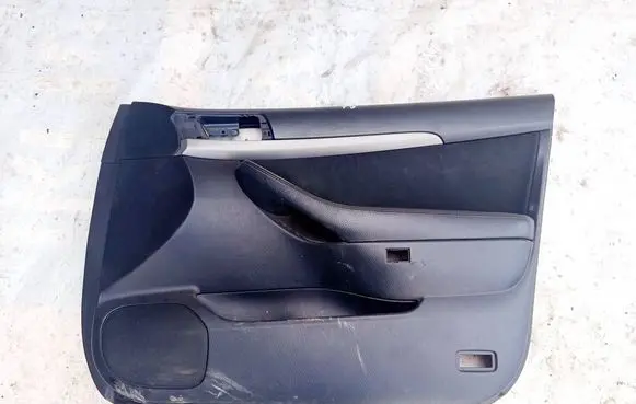 Toyota Avensis T250 Front door card panel trim 6761005560
