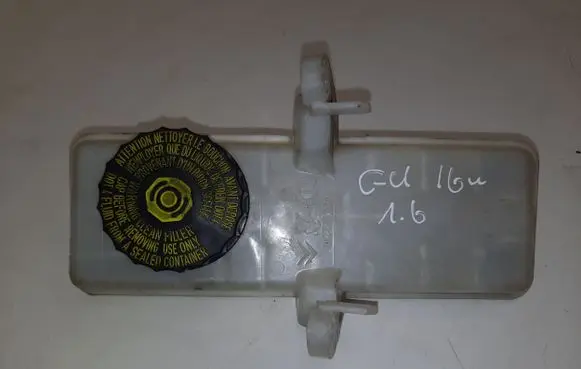 Citroen C4 II Picasso Brake fluid reservoir 03350890851