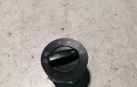 Volkswagen PASSAT B6 Light switch 1K0941431A