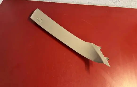 BMW X5 F15 (A) pillar trim 7284710 51437284710